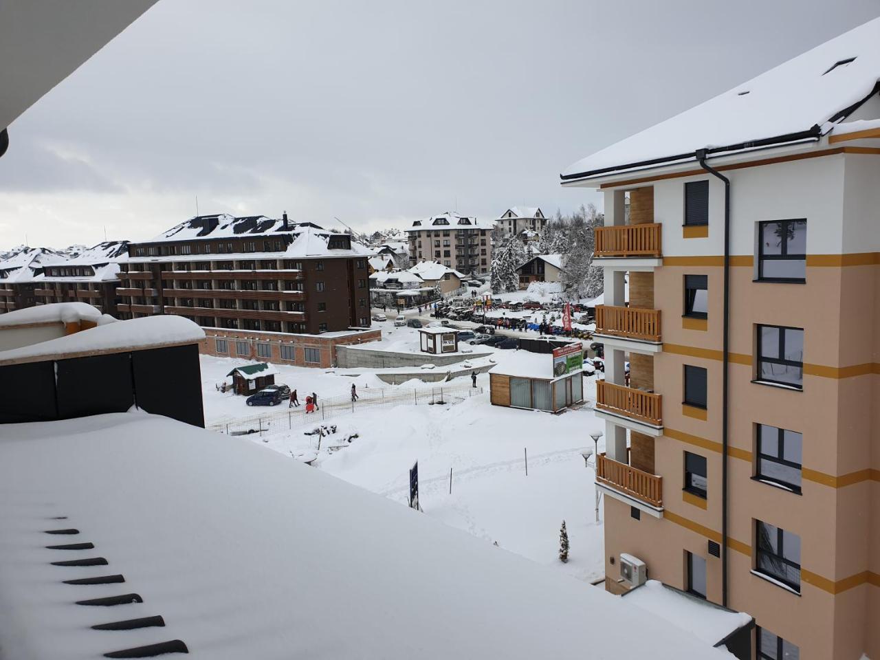 Apartman Dnd Zlatibor Sa Garazom エクステリア 写真